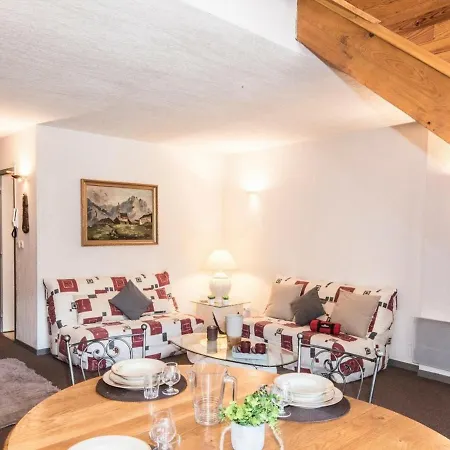 Duplex Ensoleille Pour 6 Pers Avec Balcon, Parking Et Proche Des Remontees Mecaniques A Lary - Fr-1-296-265 Appartement *