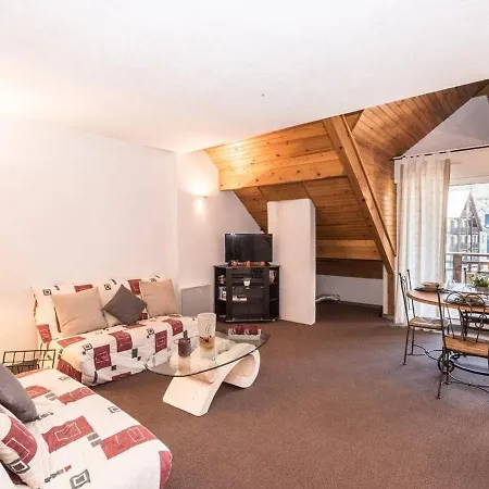 Appartement Duplex Ensoleille Pour 6 Pers Avec Balcon, Parking Et Proche Des Remontees Mecaniques A Lary - Fr-1-296-265 Saint-Lary-Soulan