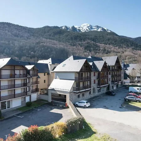 Duplex Ensoleille Pour 6 Pers Avec Balcon, Parking Et Proche Des Remontees Mecaniques A Lary - Fr-1-296-265 *