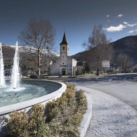 Duplex Ensoleille Pour 6 Pers Avec Balcon, Parking Et Proche Des Remontees Mecaniques A Lary - Fr-1-296-265 Lejlighed