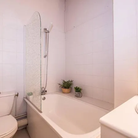 Lejlighed Duplex Ensoleille Pour 6 Pers Avec Balcon, Parking Et Proche Des Remontees Mecaniques A Lary - Fr-1-296-265 Saint-Lary-Soulan